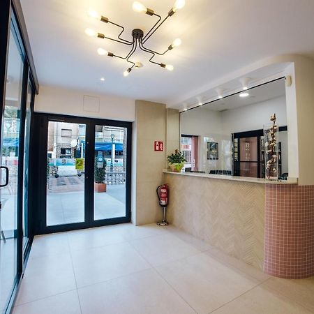 Apartamentos Palm Court Benidorm Eksteriør bilde